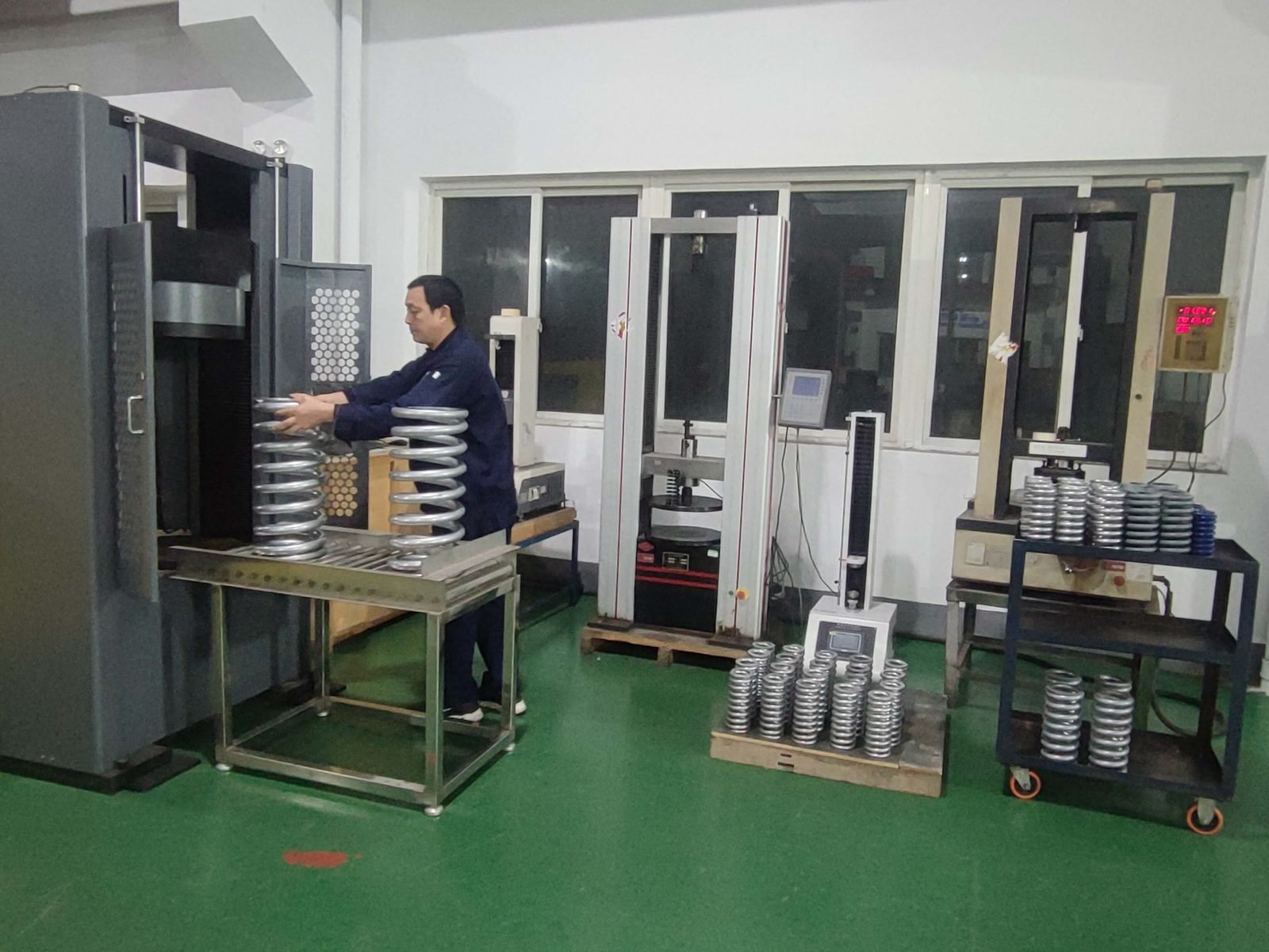 Precision Alloy Spring Rigidity & Hysteresis Verification Facility