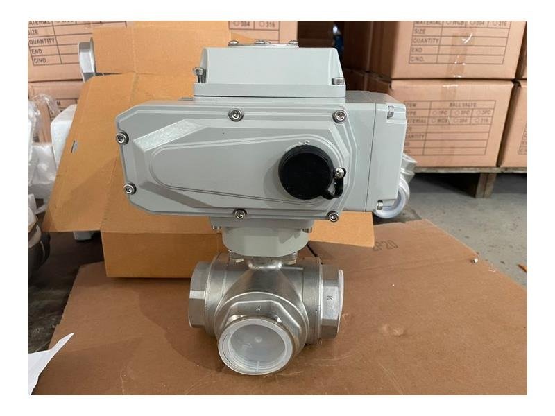 High-Pressure Forged 3-Way Threaded / Socket Weld Valve