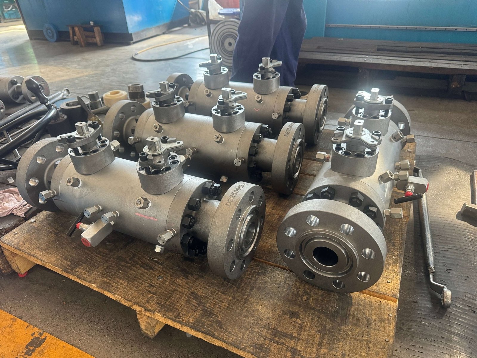 TSV Fuel Depot & Aviation Kerosene Double Block Isolation DBB Plug Valve